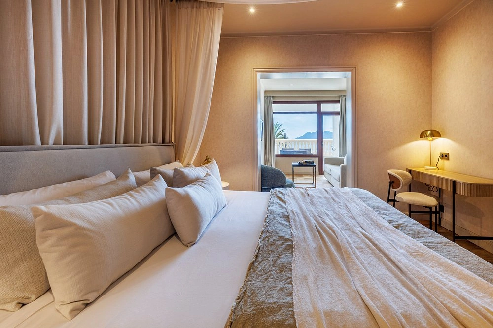 Hoposa Hotel Uyal